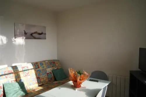 Simple Asile - Photo 3