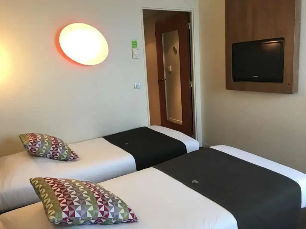 Campanile PRIME - Bussy-Saint-Georges - Photo 3