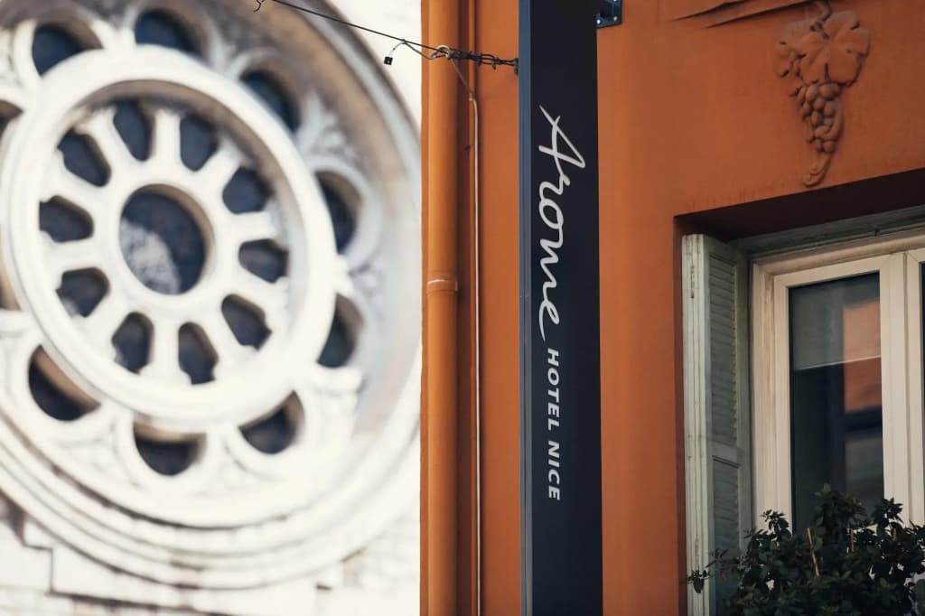 Arome Hôtel - Photo 1