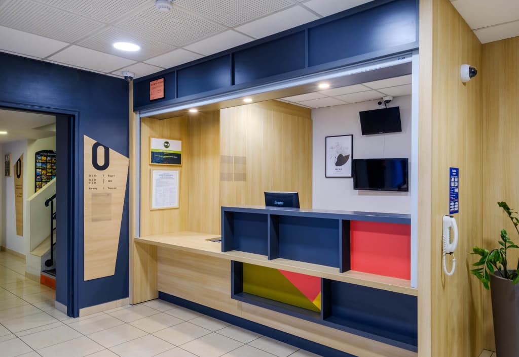 B&B HOTEL Fréjus Puget-sur-Argens - Photo 4