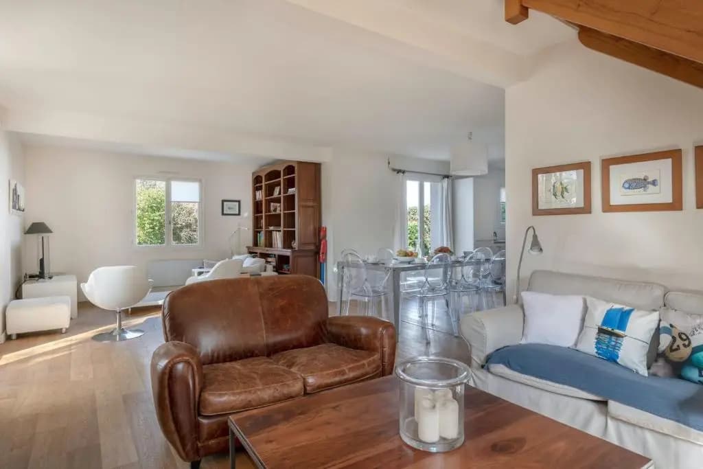 Charmante Maison Pour 11 Personnes a Sarzeau - Photo 4