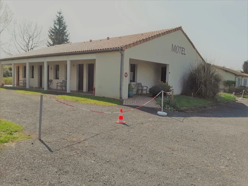 Relais la Fleur - Photo 1