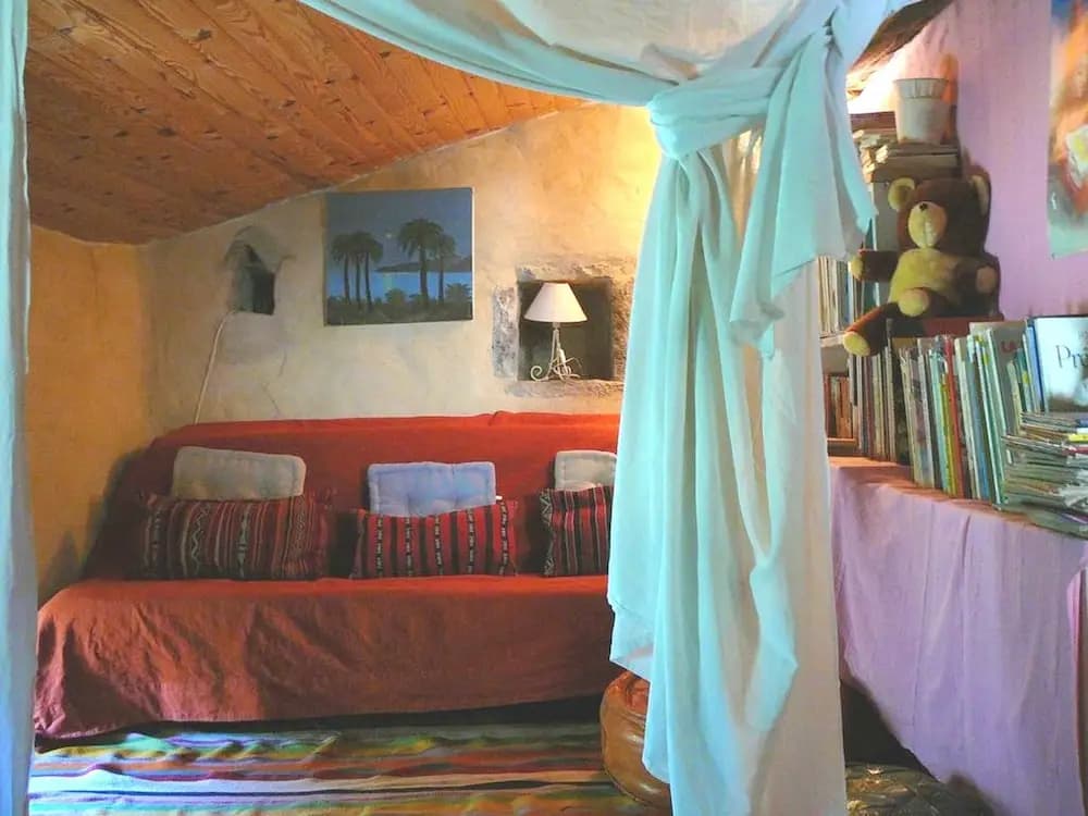 House With 3 Bedrooms in Vesc, With Furnished Terrace and Wifi - Photo 2