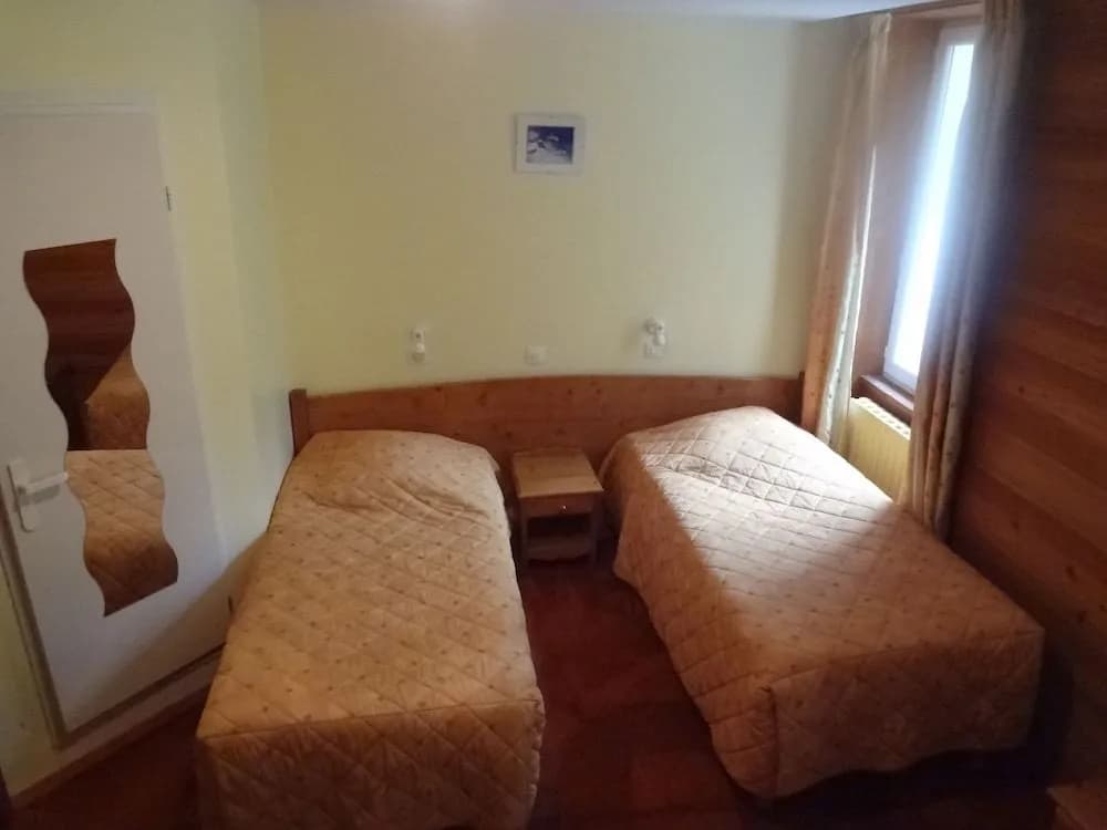 Hôtel Castillan - Miniature 6