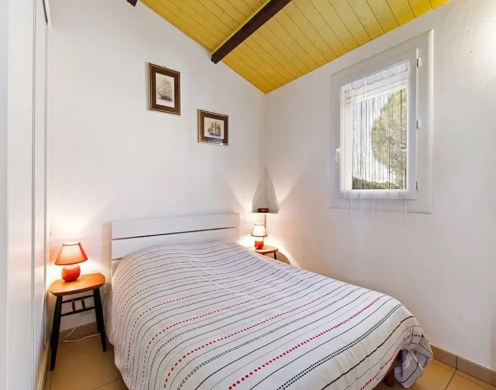 Stylish 2-bedroom Retreat in Agde - Photo 2