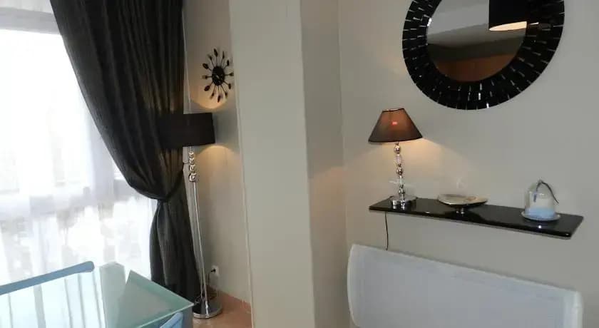 Les Balcons De La Cité - Appartement Le Saint Michel - Photo 5