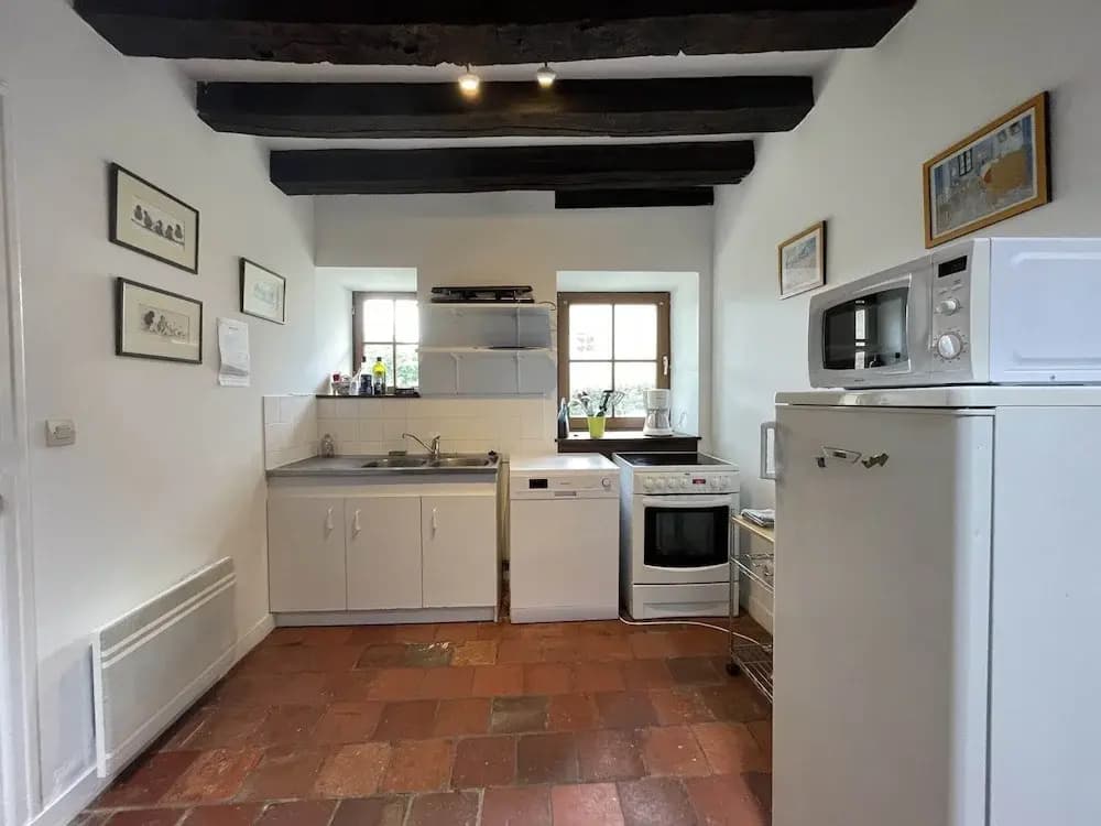 Relaxing Nature Stay in Thoree-les-pins - Miniature 6