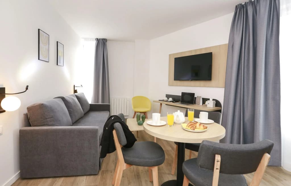 Appart Hotel Odalys City Angers Centre Gare - Miniature 6