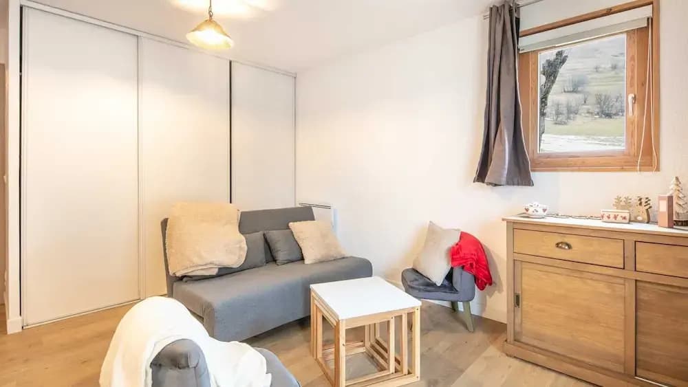 Apartment in Saint-sorlin-d'arves - Miniature 6