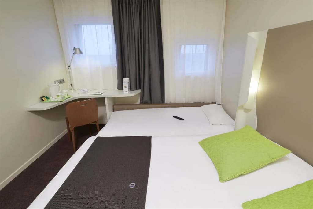 Campanile Hotel Lille Euralille - Photo 5