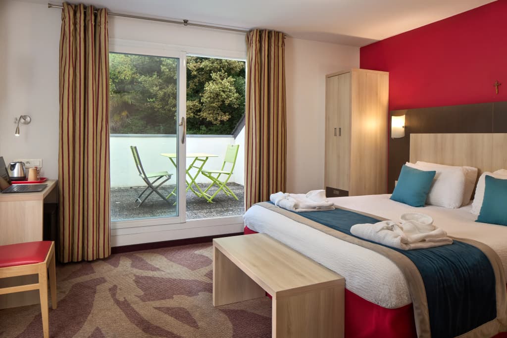 Hotel Roissy Lourdes - Photo 4