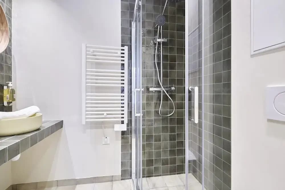 Modern 2 Bedrooms Apartment Le Marais/ Beaubourg - Miniature 7