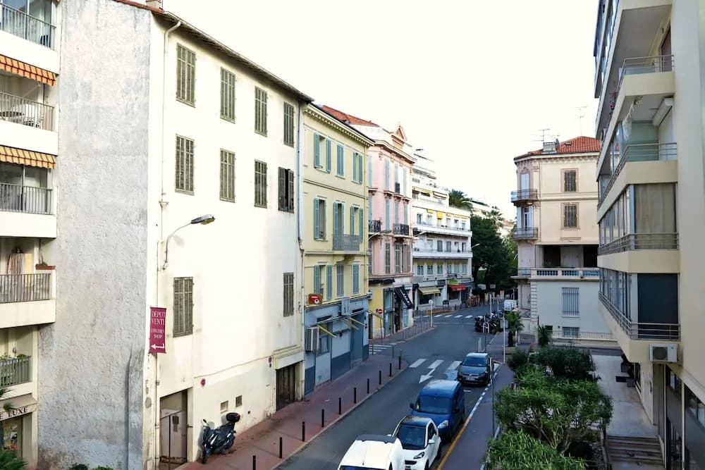 Viva Riviera - Studio Jardin Florian - Photo 1