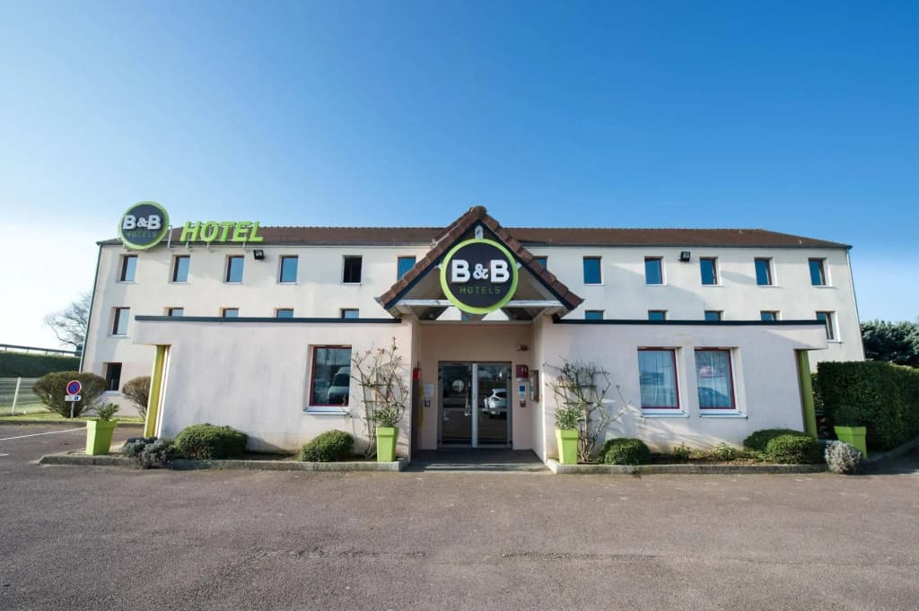 B&B HOTEL Beaune Nord - Photo 1