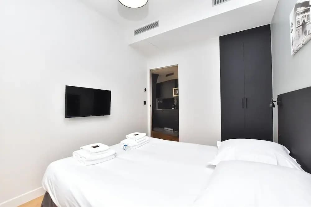 Chic Apartment - 1br/4p - Near Opera Garnier - Photo 2