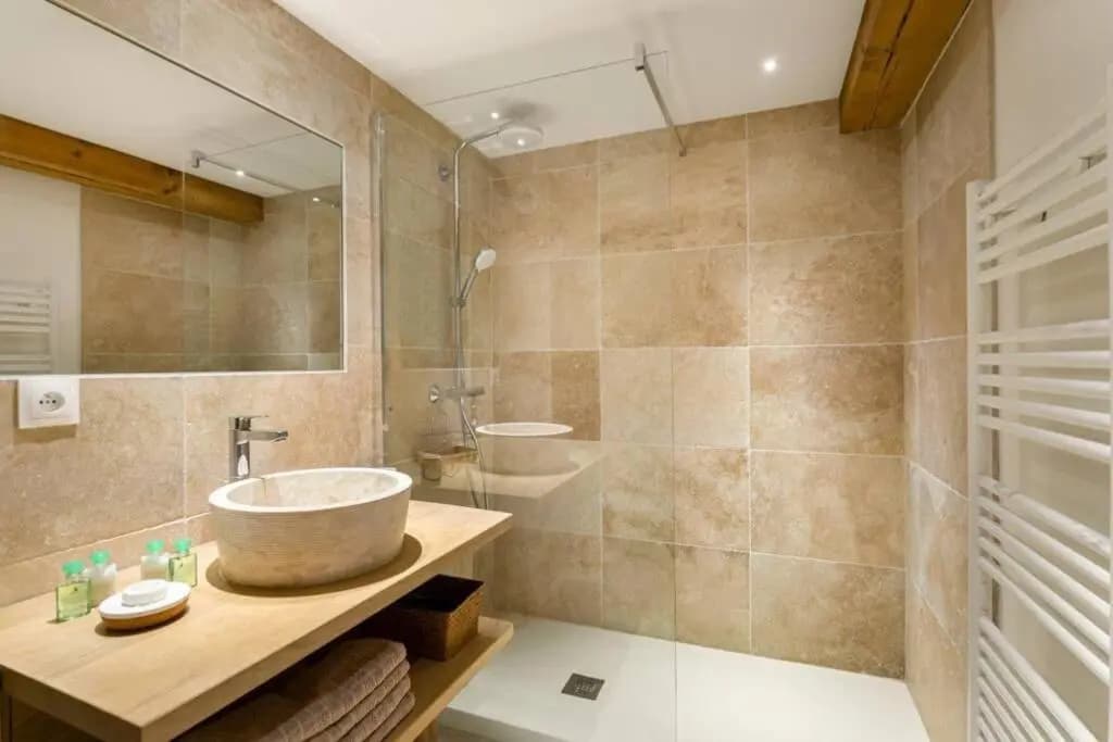 Les Clarines D'Or,Villa avec Piscine,Jacuzzi et Sauna , Pistes de Ski a 2 minutes a pied, pour 12 personnes - Miniature 6