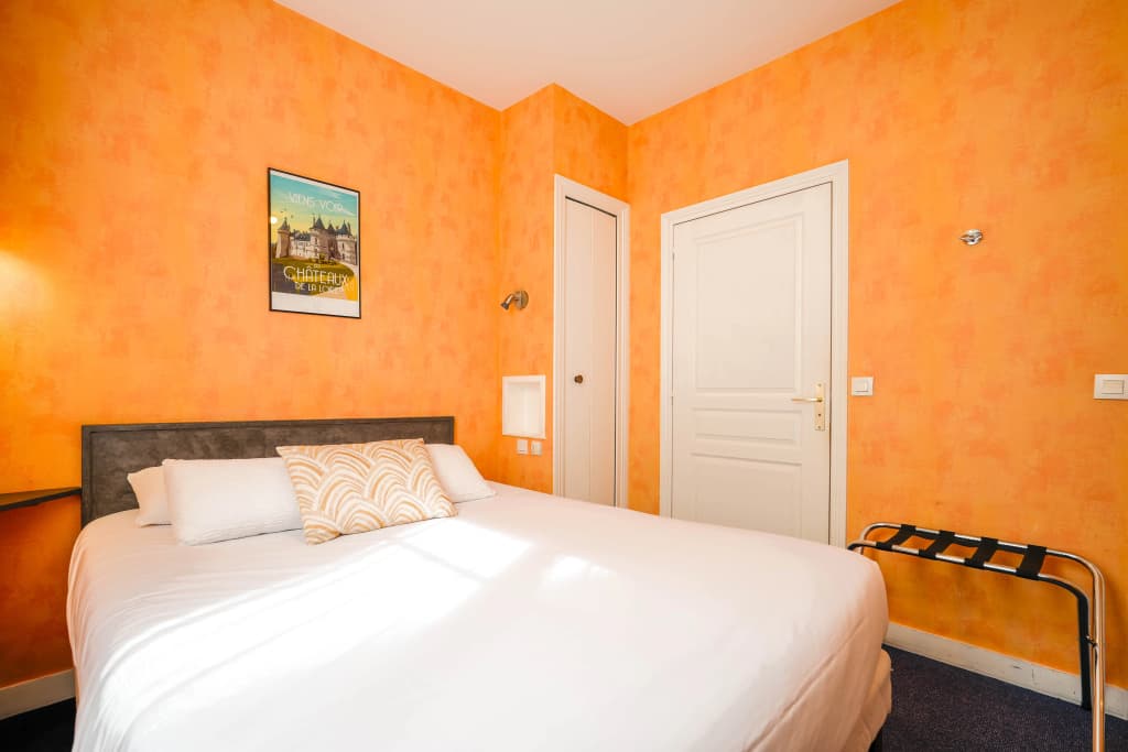 Hotel des Chateaux de la Loire - Miniature 7