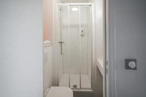 Hotelf1 Sarcelles - Miniature 8