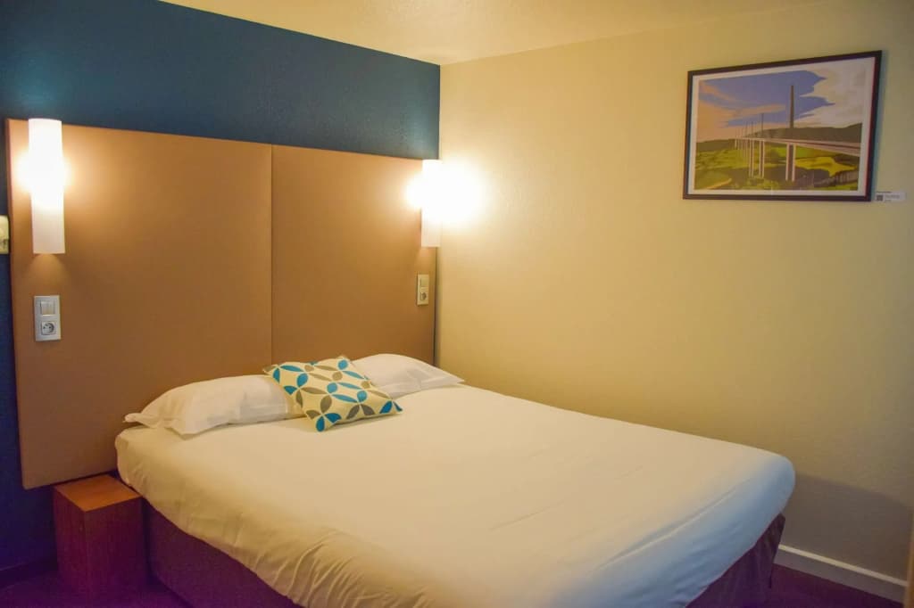 Hotel Campanile Millau - Photo 4