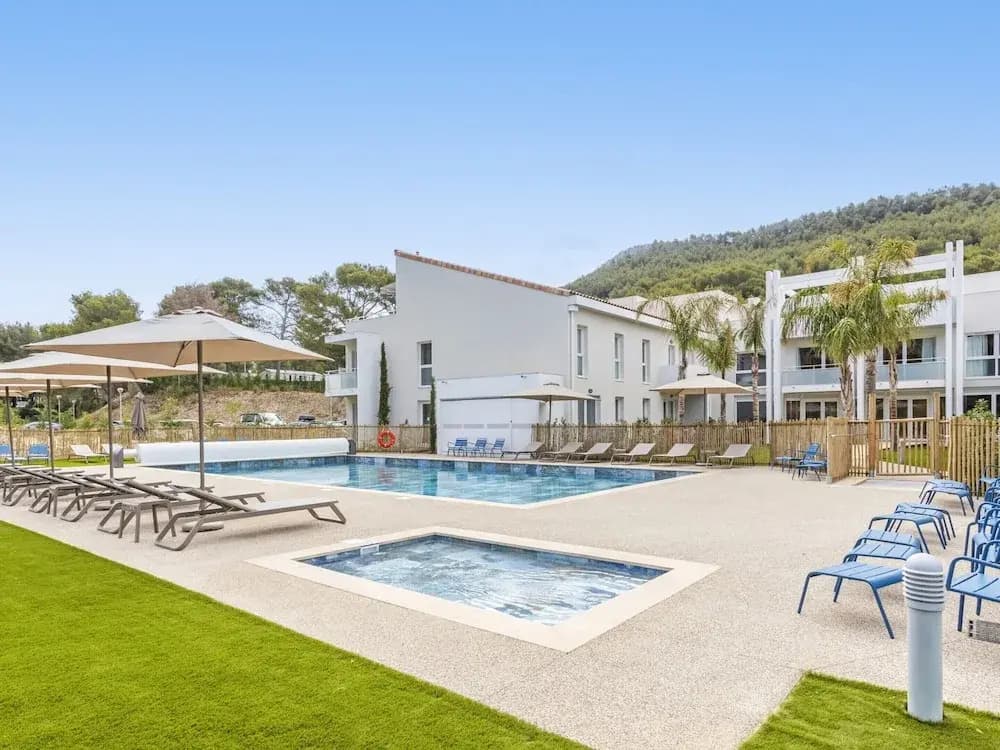Nice Apartment With Shared Pool - Miniature 7