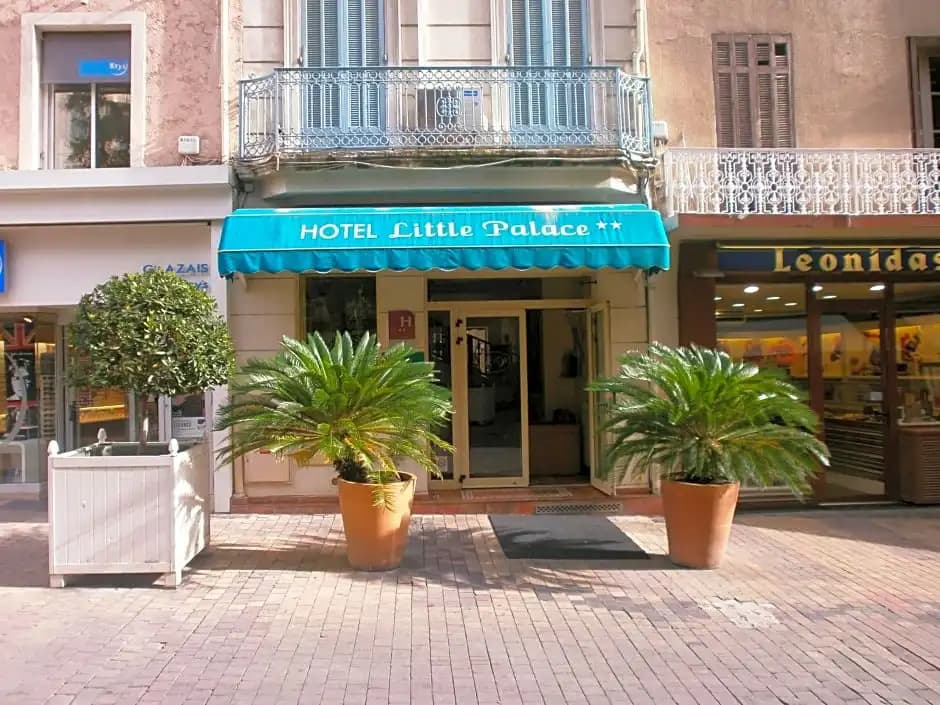 Little Palace - Photo 1