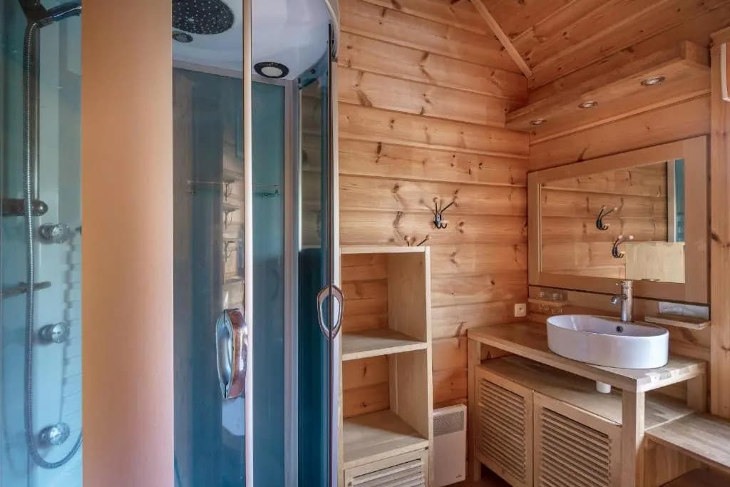 Decouvrez les charmes de la Presqu'ile de Rhuys dans cette chaleureuse maison pour 6 personnes - Miniature 8