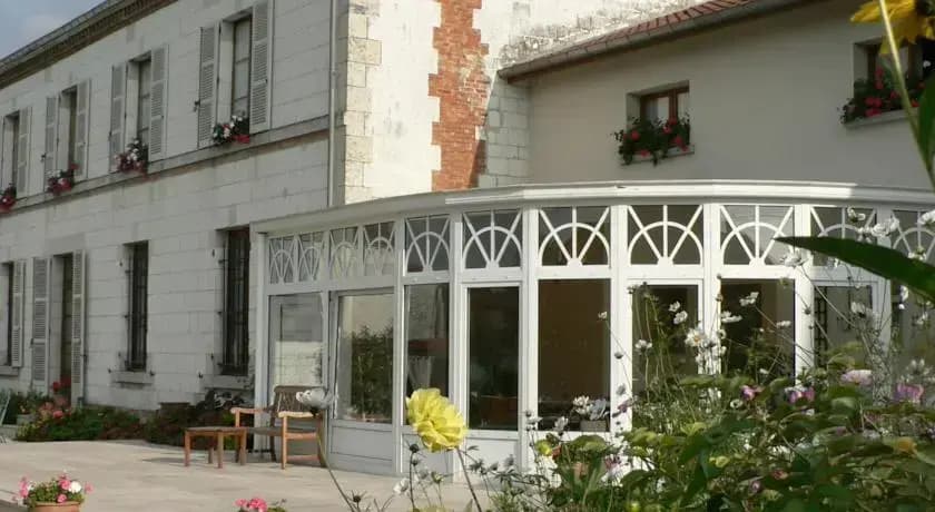 Entre Cour et Jardin - Photo 1