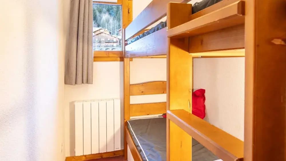 Apartment in France With Ski Slope Views - Photo 2