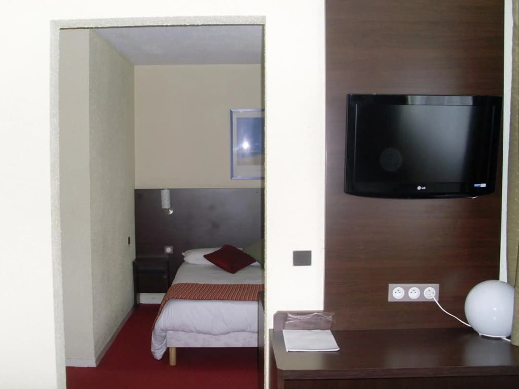 The Originals City, Hôtel Paris Sud, Orly-Draveil - Photo 2