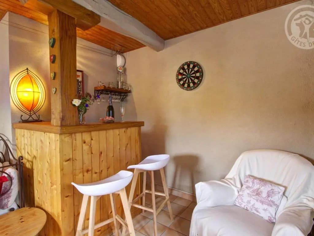 Gîte Belmont-de-la-Loire, 4 pièces, 8 personnes - FR-1-496-32 - Miniature 6