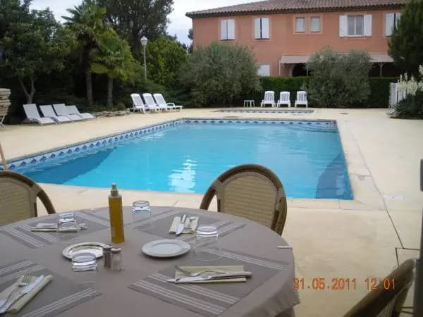 L'etape- Bouc Bel Air - Gardanne- plan de campagne - Photo 4