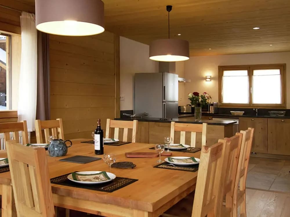 Chalet in Les 2 Alpes Near Ski Piste - Miniature 8