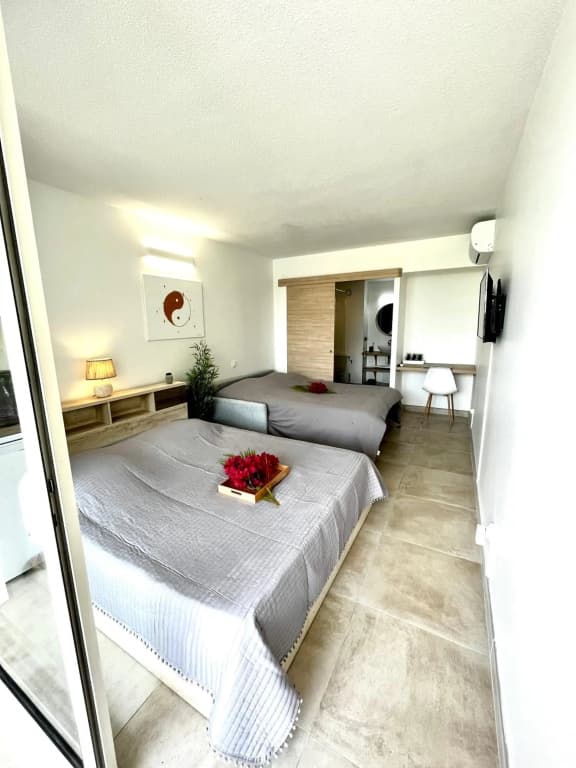 NOUVEAU studio chaleureux avec jacuzzi privé & piscine - Photo 2