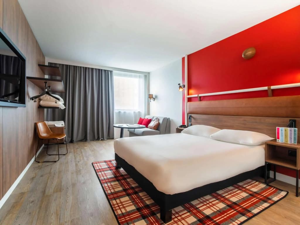 ibis Styles Castelnaudary - Photo 2