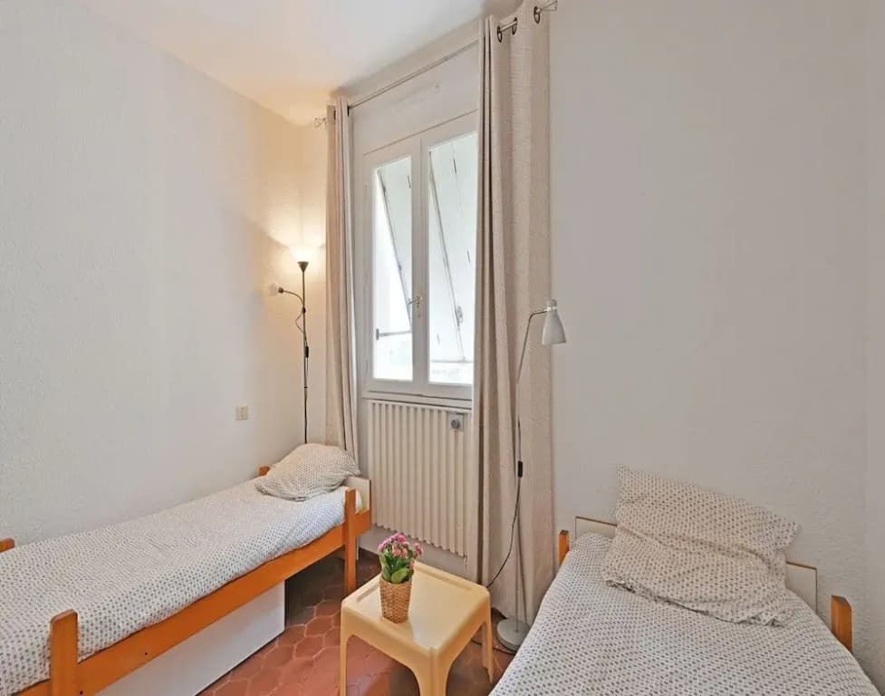 City-centered Comfort in Agde - Photo 4