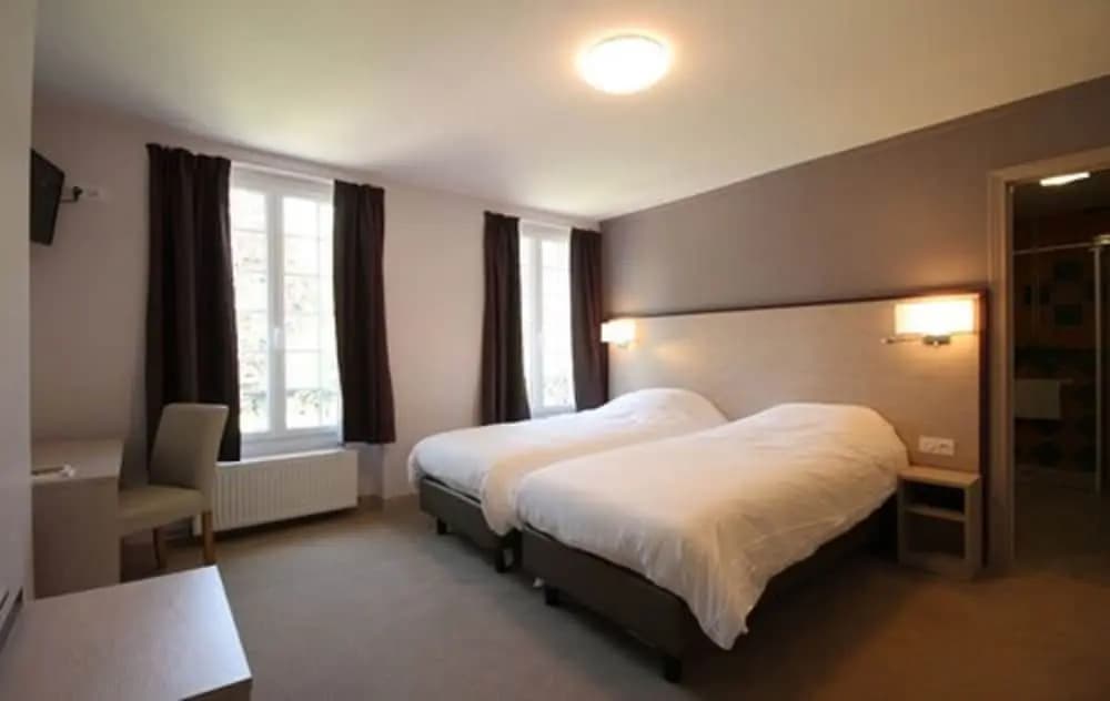 Hotel Les Champs - Photo 4