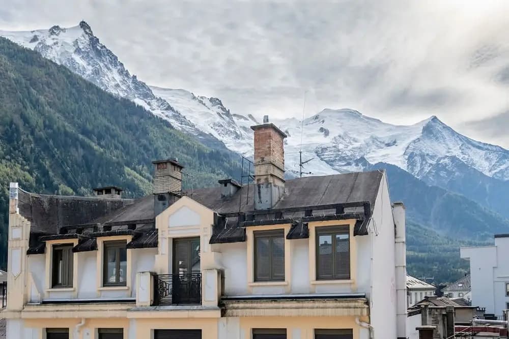 L Appart 52 in the Heart of Chamonix French Alps - Miniature 8