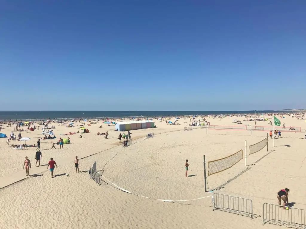LE CÉRÈS 3 - Balcon Vue Latérale Mer, 30M Plage, Lumineux&Proche Centre - Photo 4