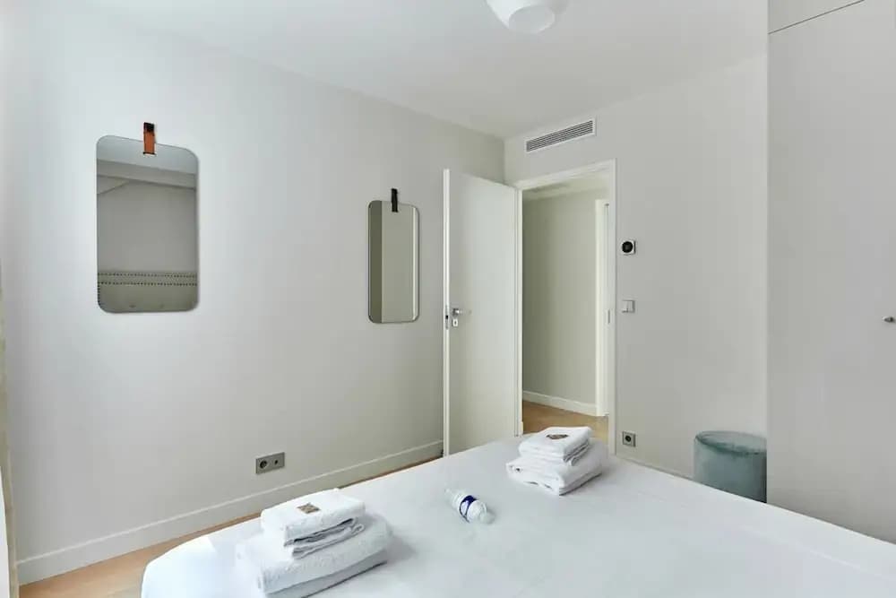 Superb Apartment Porte Maillot / Arc de Triomphe - Miniature 6