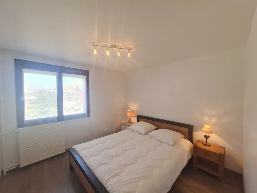 Equipped Apartment in Center - Photo 2