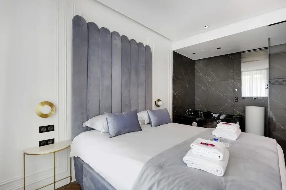 Charming Private Room - 2P - Les Halles - Photo 4