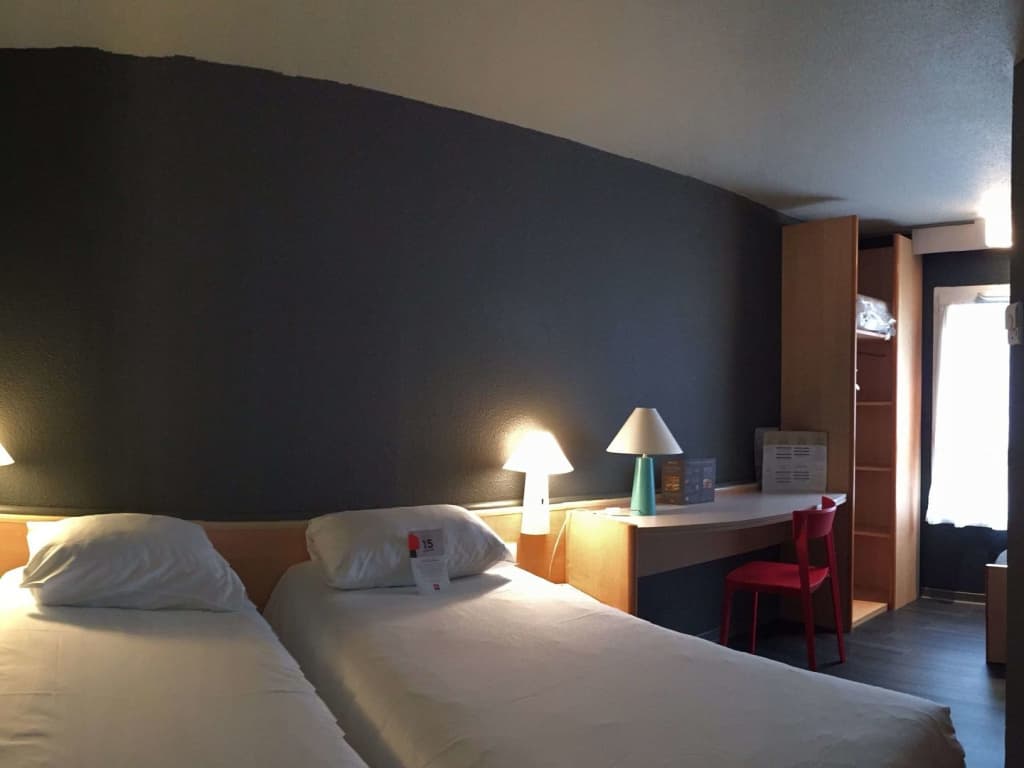 ibis Rochefort - Photo 5