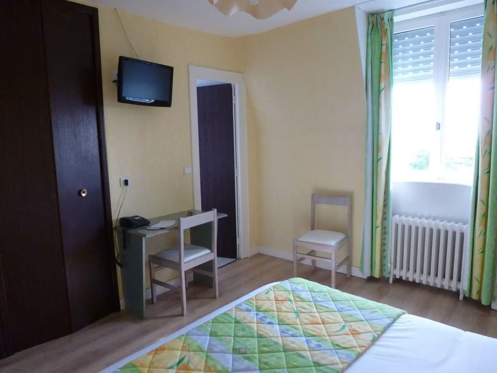 Hotel Regina Roscoff - Photo 2