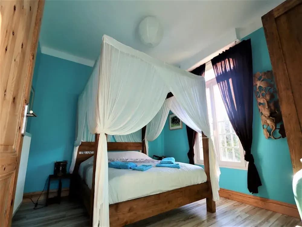 Villa in Lacanau-ocean Near Beach - Photo 2