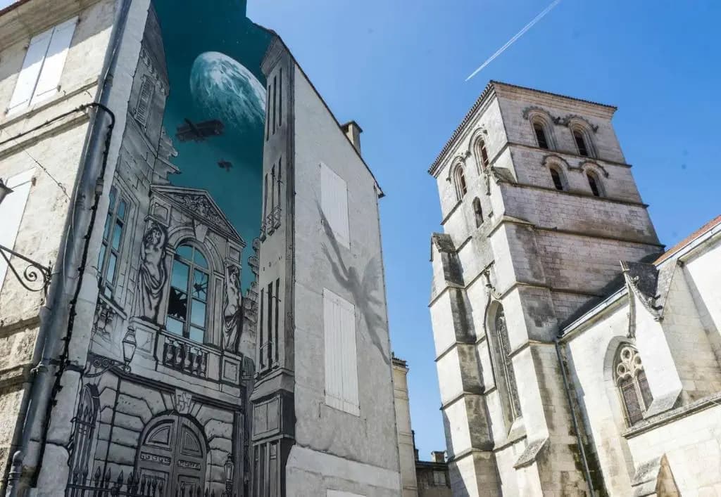 Kyriad Angoulême Nord Champniers - Hôtel & Résidence - Photo 1