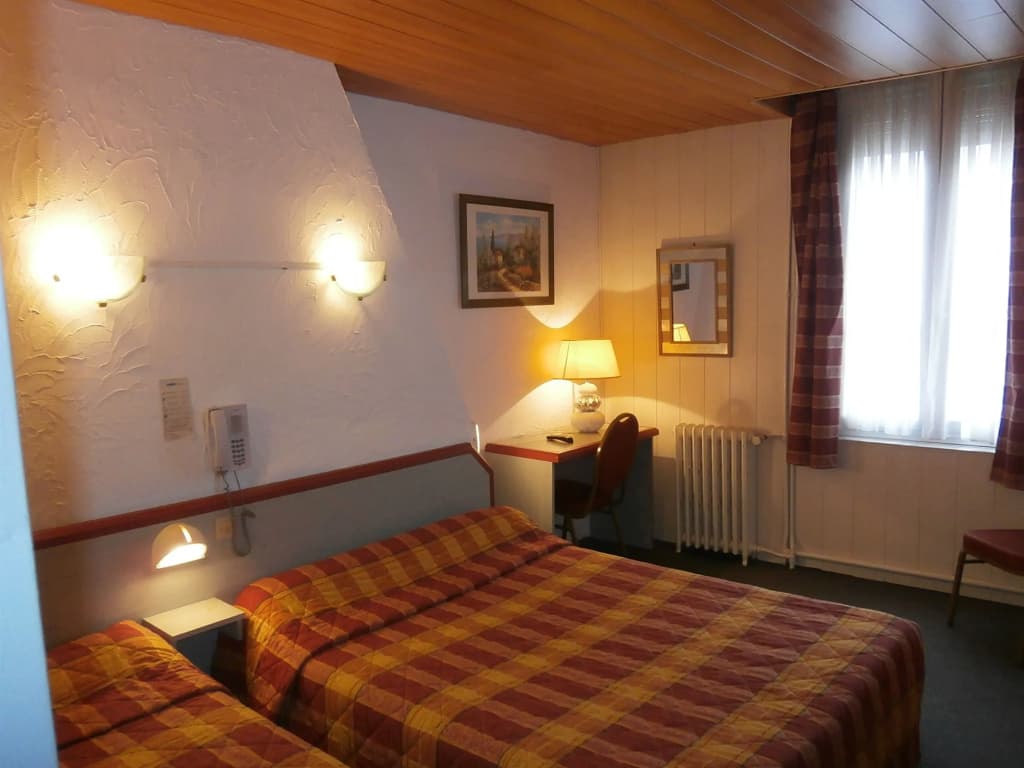Hôtel Beauséjour - Photo 5