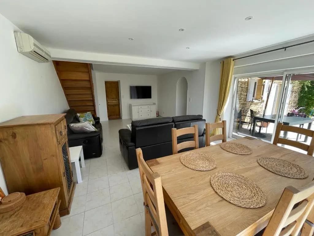 Beautiful 4 bedroom country cottage sleeps 7 - Photo 2