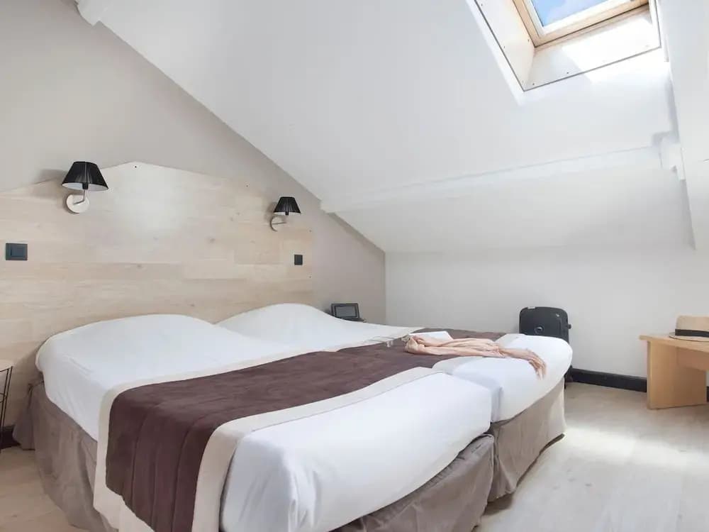 City-center Apartment - Miniature 6