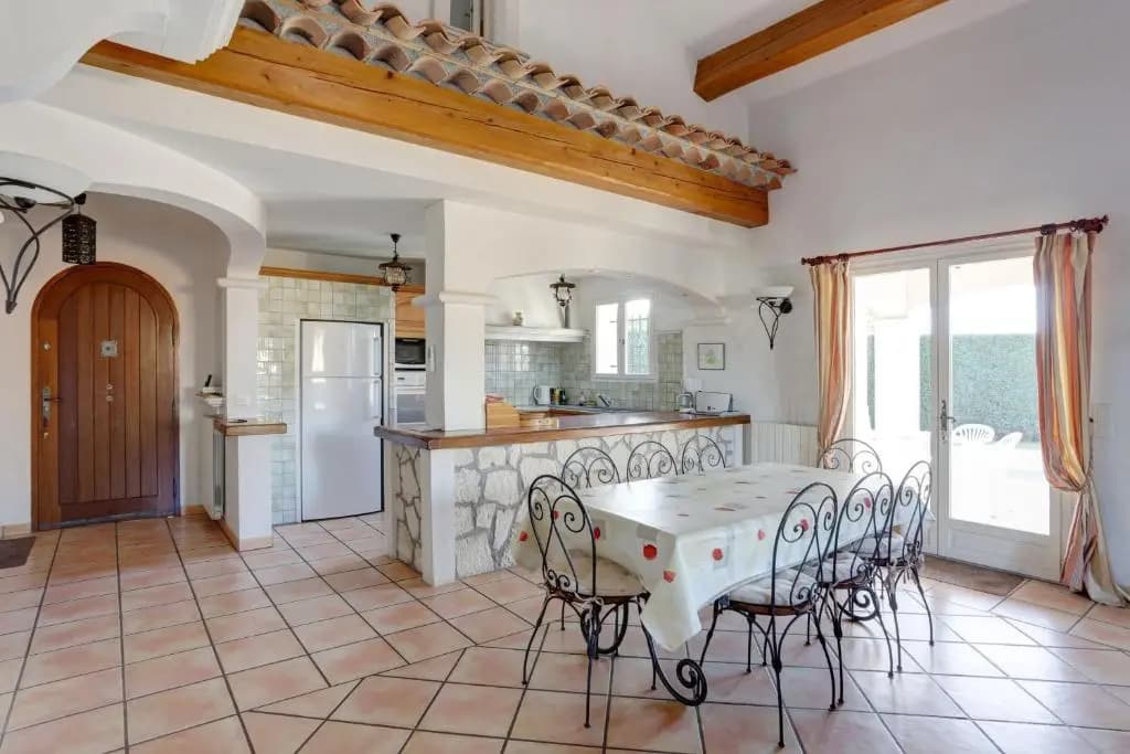 villa de charme, 8 pers, climatisée, piscine chauffée, calme garanti - Photo 3