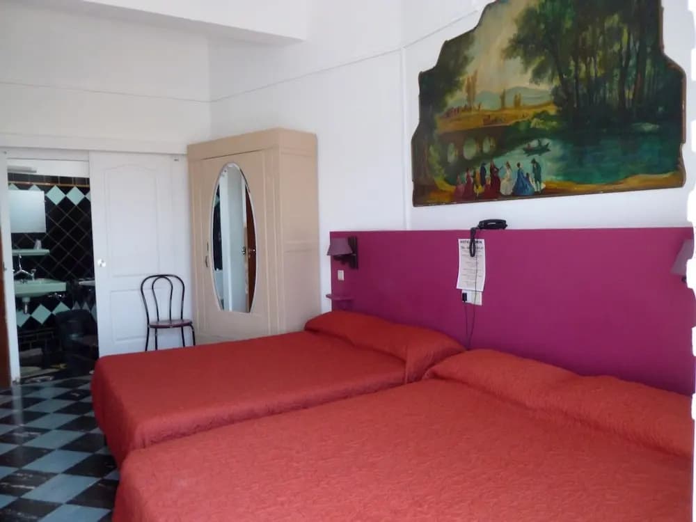 Hôtel Peron - Photo 2